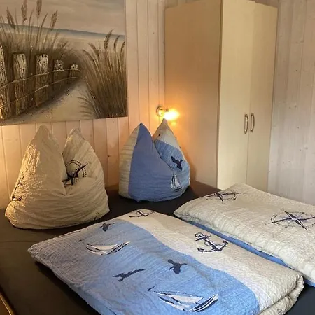 Ferienhaus Kapitaenshus-strandpark 24 *