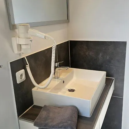 Ferienhaus Kapitaenshus-strandpark 24 *